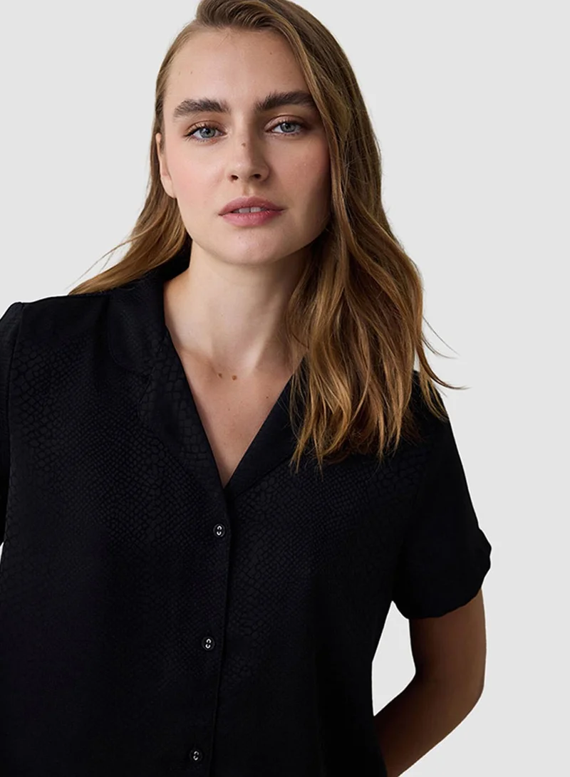 بنتي Fleur Satin Shirt Collar Short Sleeve Pajama Set with Shorts